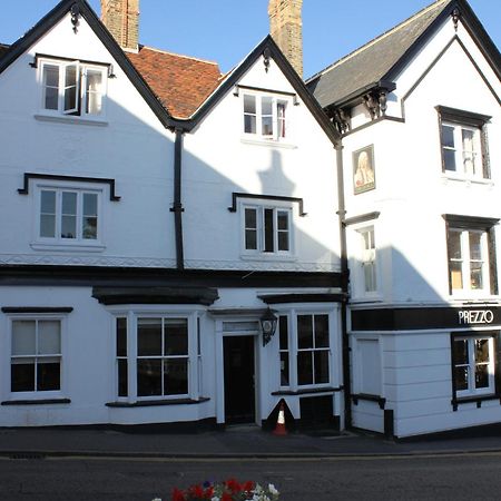The George Hotel Stansted Airport ビショップス・ストートフォード エクステリア 写真