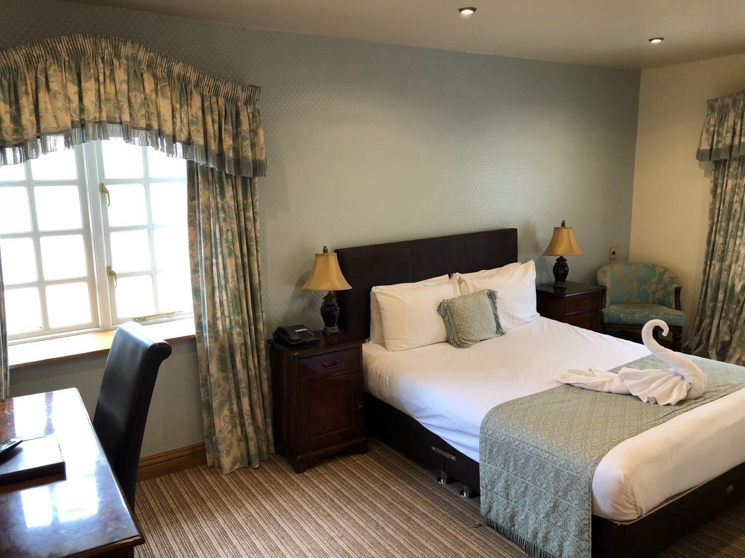 The George Hotel Stansted Airport ビショップス・ストートフォード エクステリア 写真