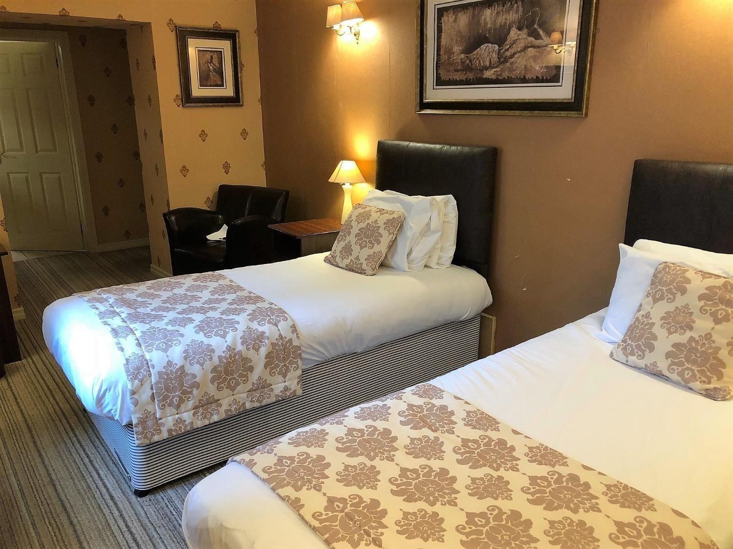 The George Hotel Stansted Airport ビショップス・ストートフォード エクステリア 写真