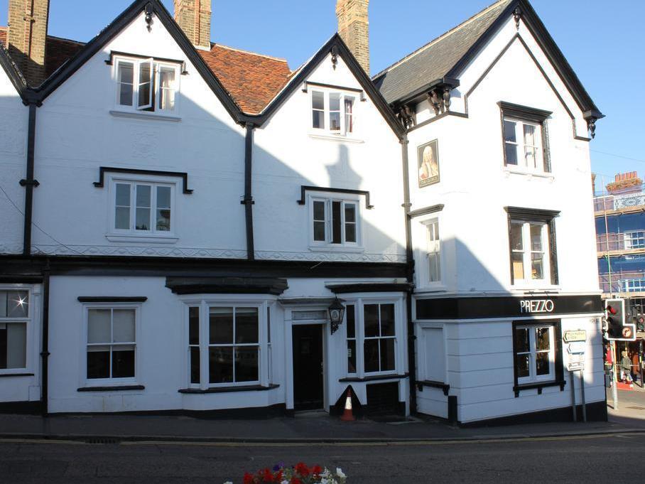 The George Hotel Stansted Airport ビショップス・ストートフォード エクステリア 写真